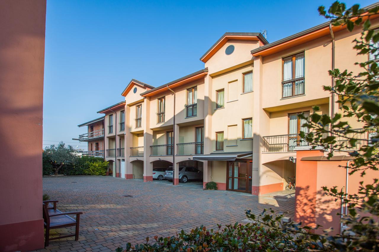 Hotel Fortyfive Chivasso Exterior foto